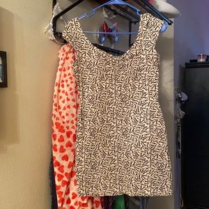 Keys Print Mini Dress Size 8 cream & black